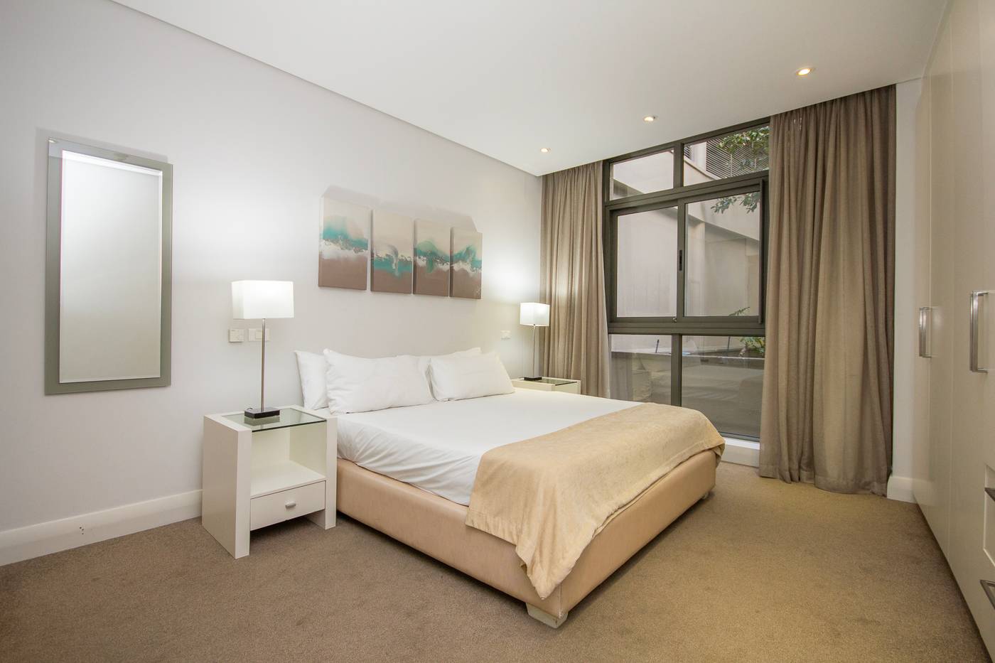 Lawhill-Luxury-Apartments-Room-41