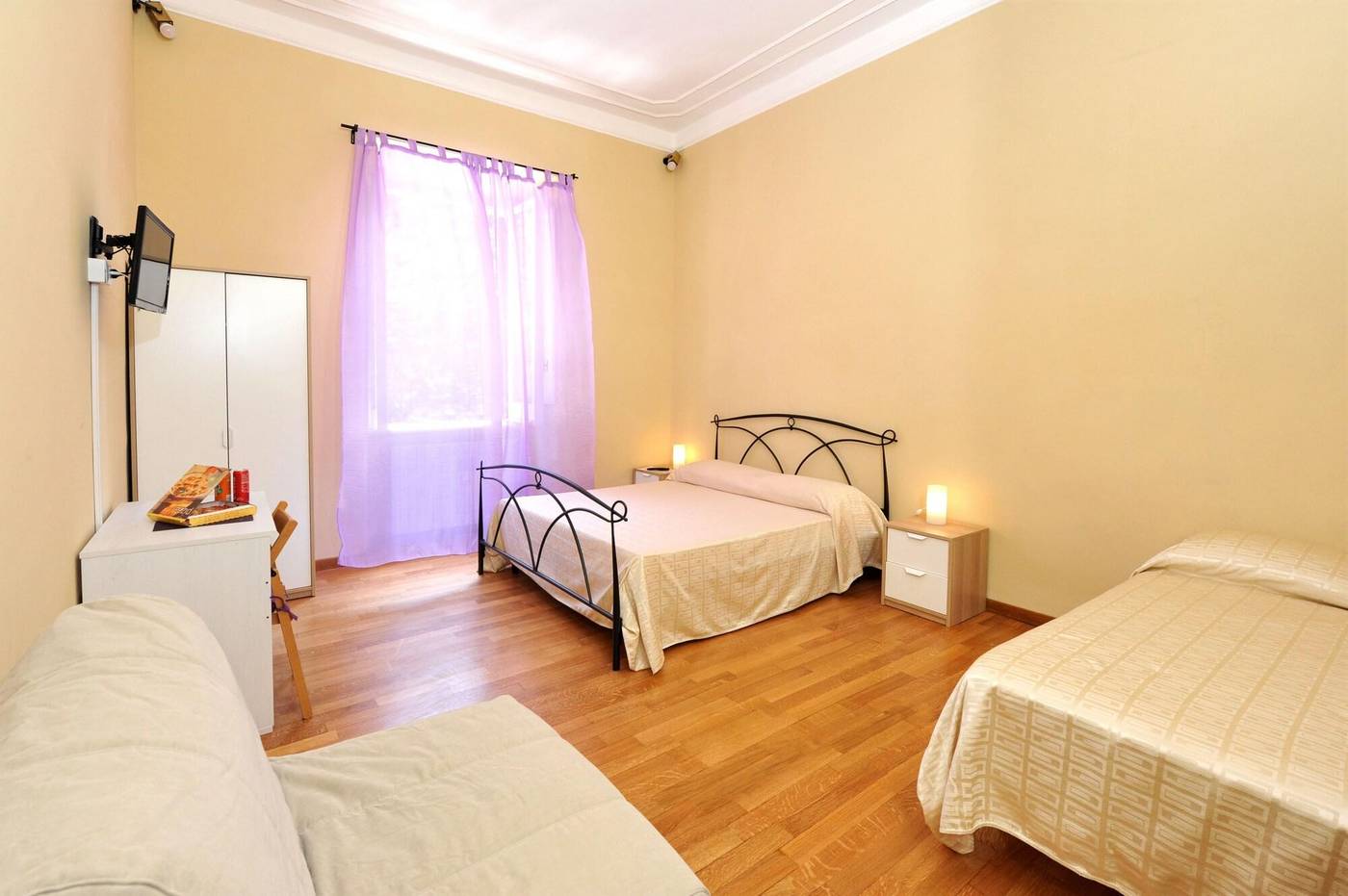 Trinity-Luxury-Rooms-Room-36