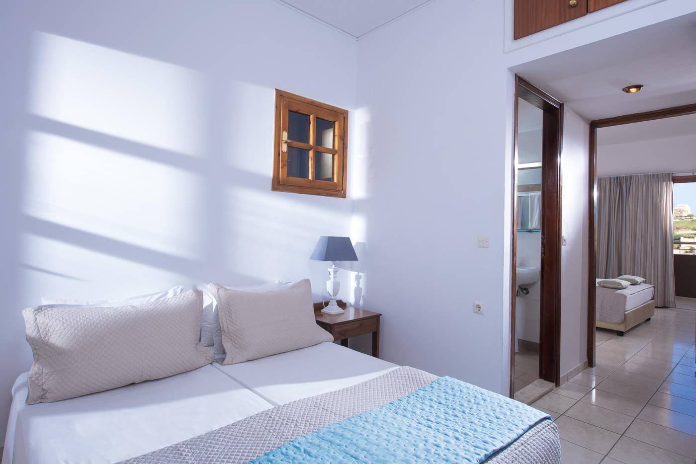 Blue-Bay-Resort-Room-33