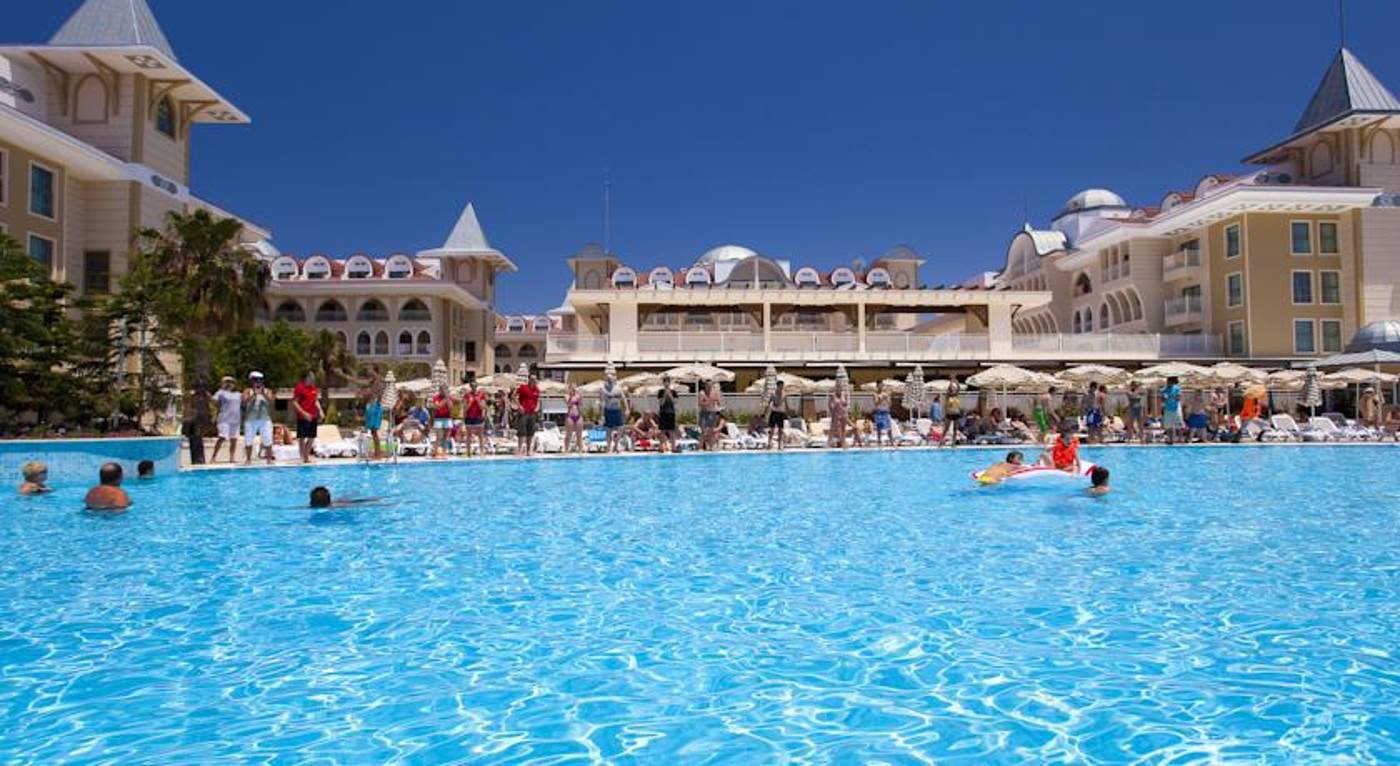 Side Star Resort