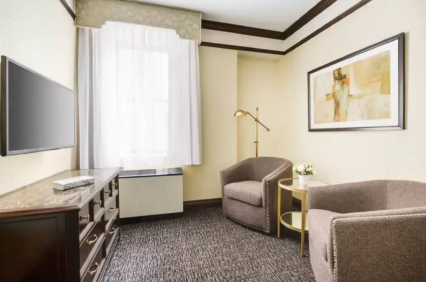 Lucerne-Hotel-Room-17