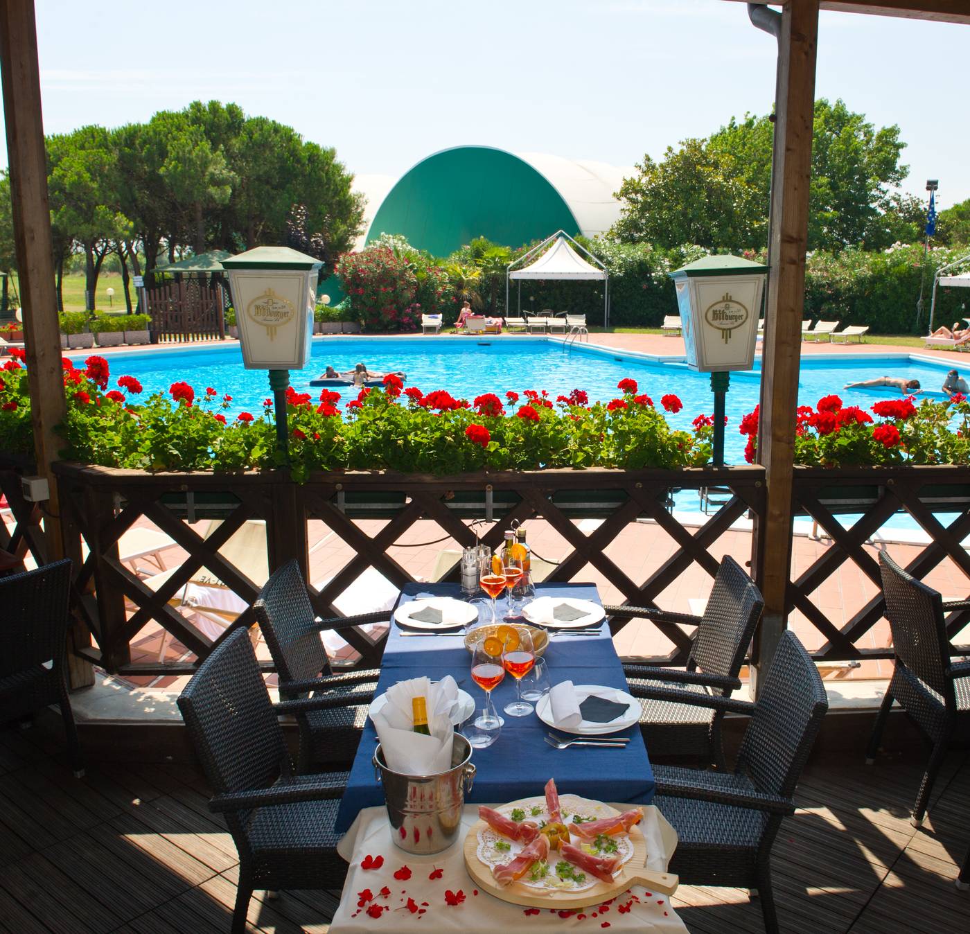 Ca--del-Moro-Restaurant-23