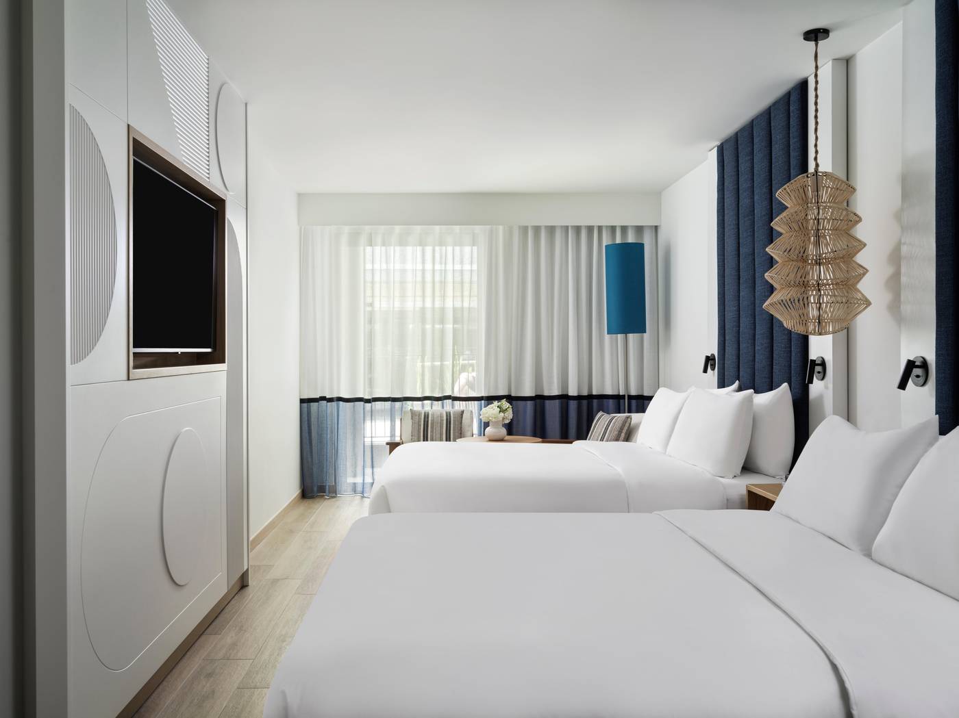 Avra-Collection-Hermes-Hotel-Room-37