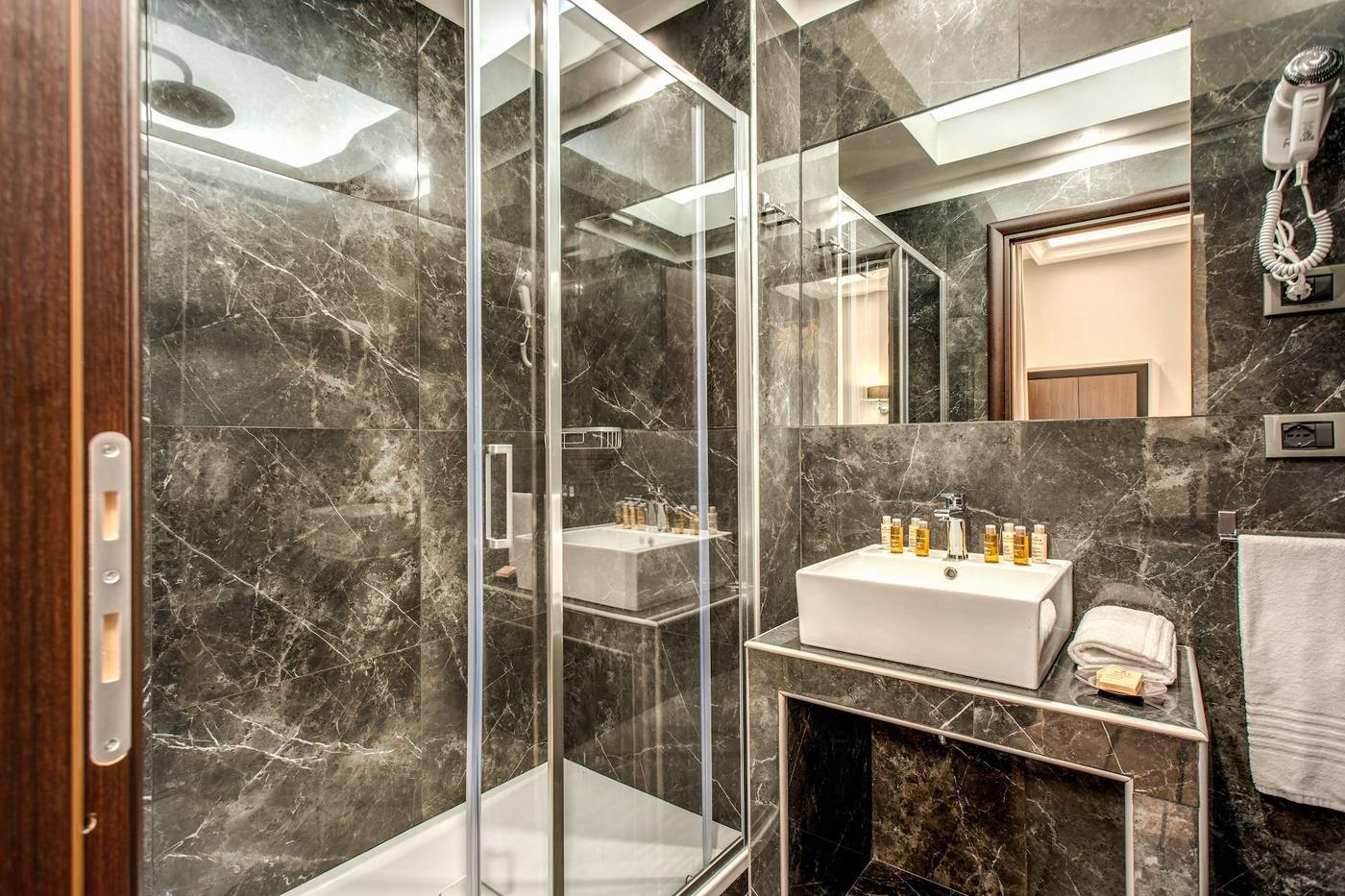 Relais-De-La-Poste-Room-45