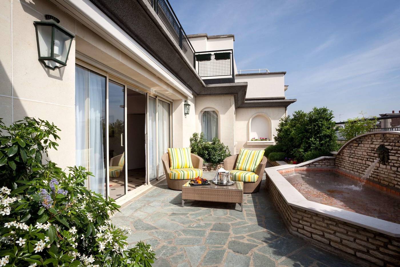 Majestic-Hotel-Spa-Terrace-5