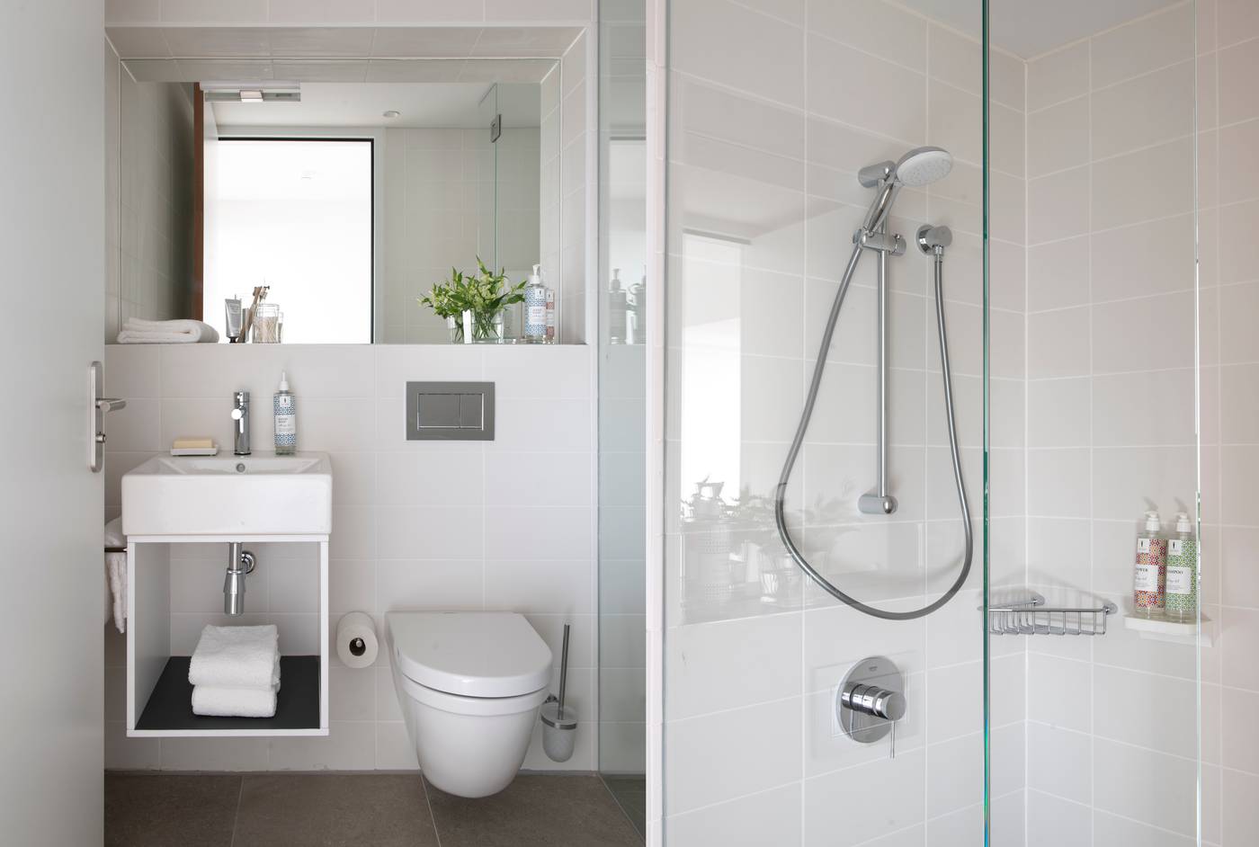 Eric-Vokel-Boutique-Apartments---Riverfront-Suites-Room-22