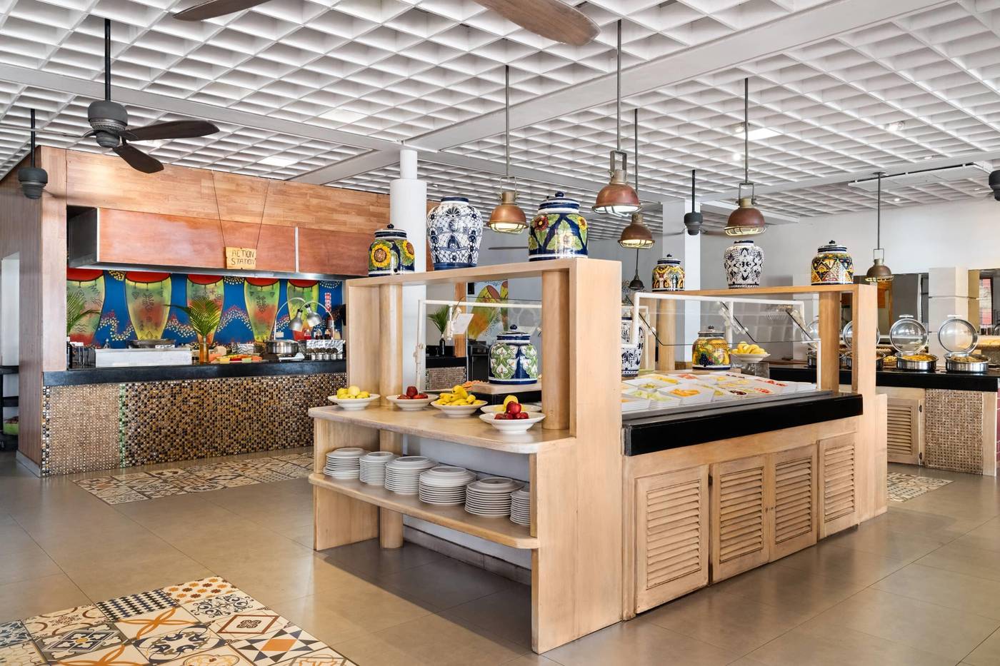 Grand-Decameron-Montego-Bay--A-Trademark-All-Inclusive-Restaurant-44