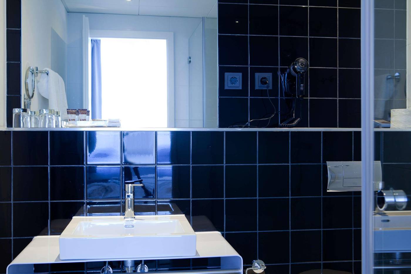 Catalonia-Berlin-Mitte-Room-35