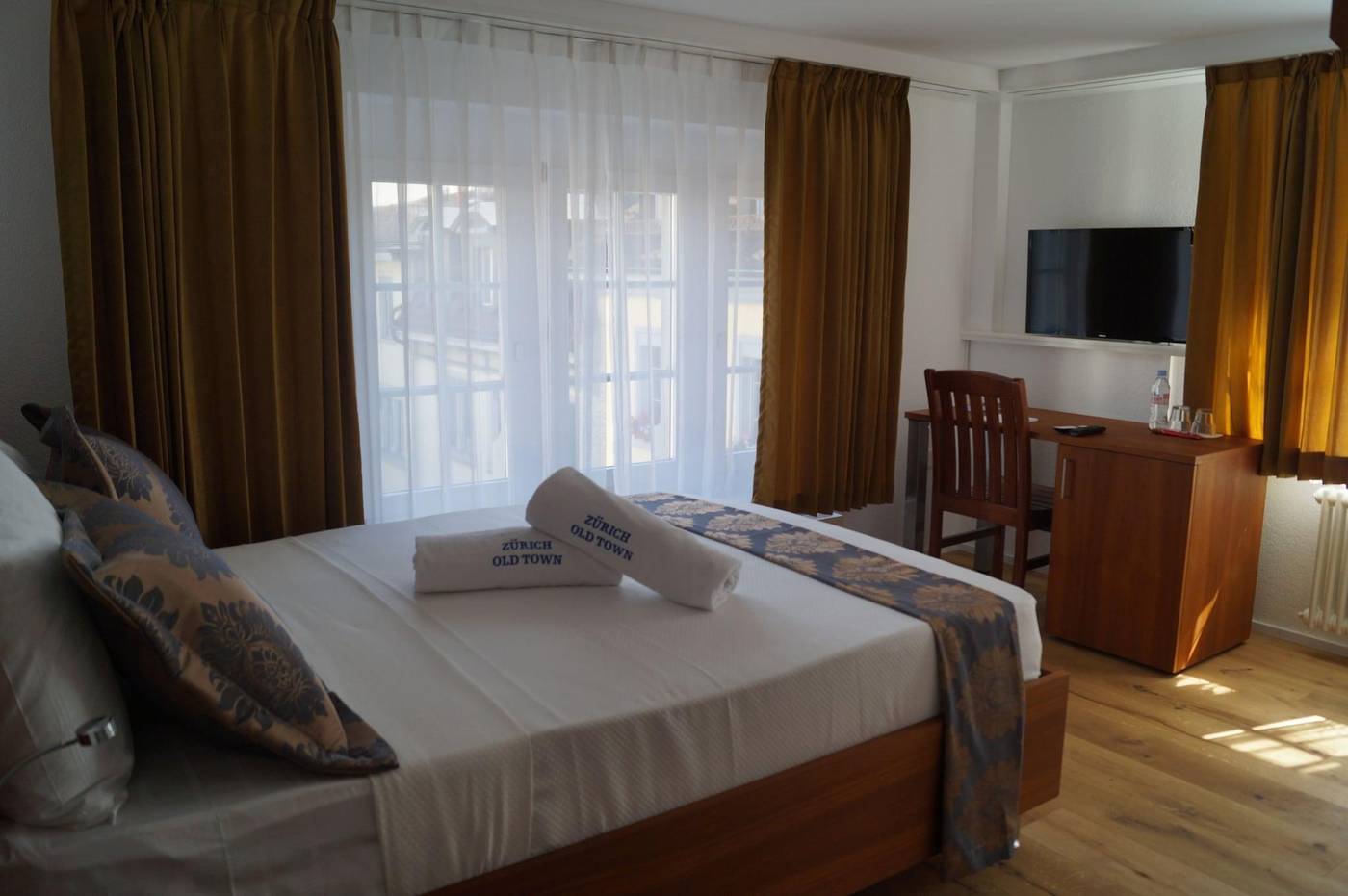 Hotel Old Town-Switzerland-Zã¼Rich-General view-9