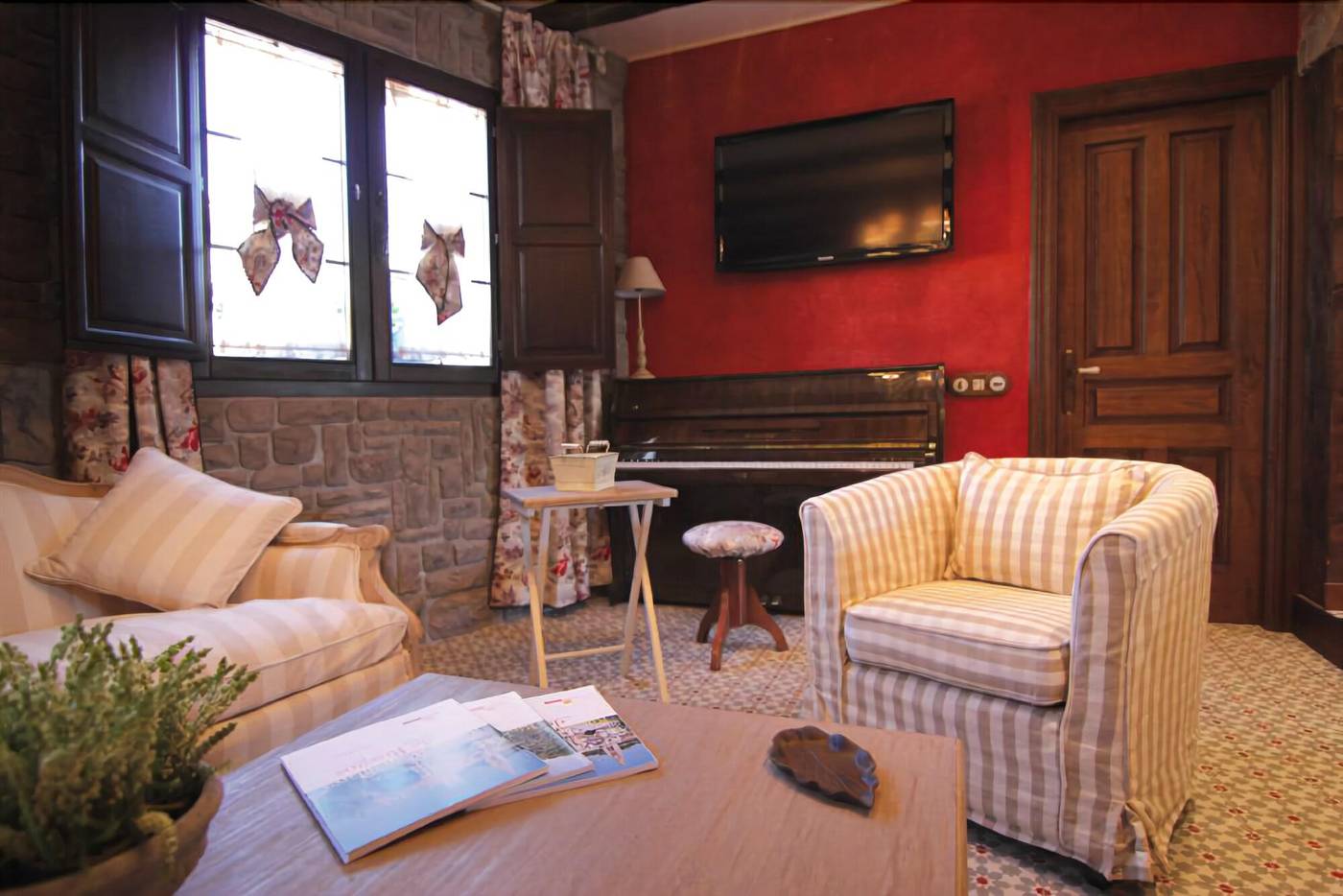 Hotel Rural La Tenada-Spain-CARCEDO DE BURGOS-Lobby-3