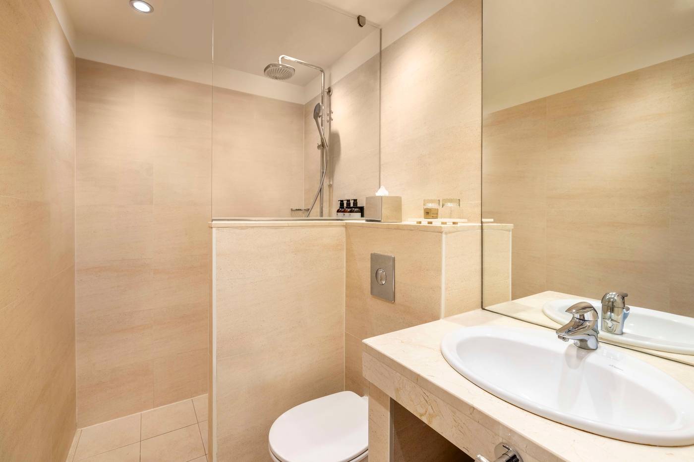 NH-Amsterdam-Centre-Room-45