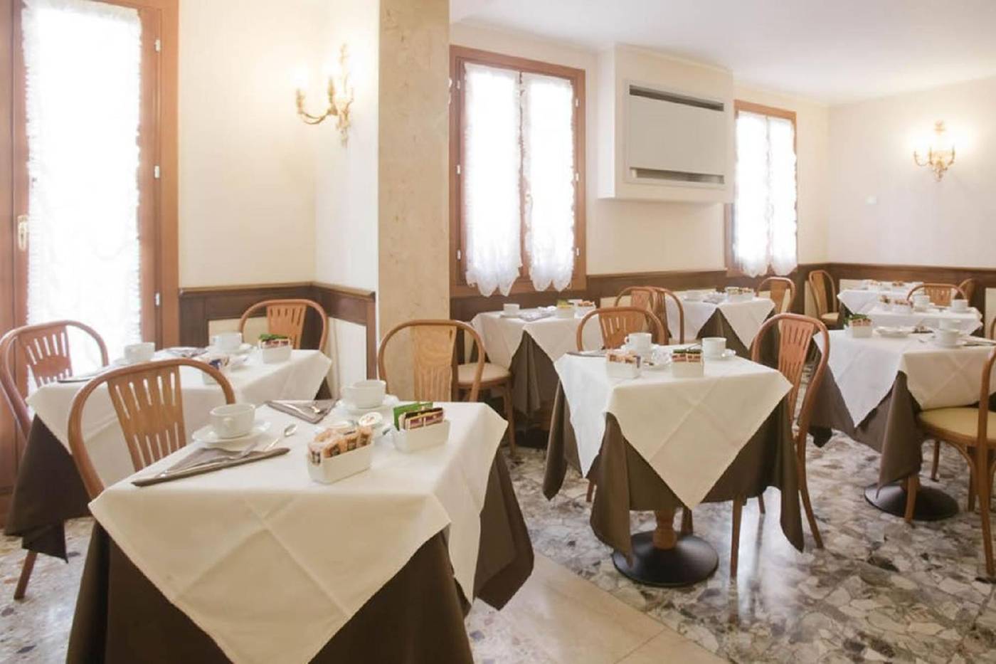 Mercurio-Restaurant-12
