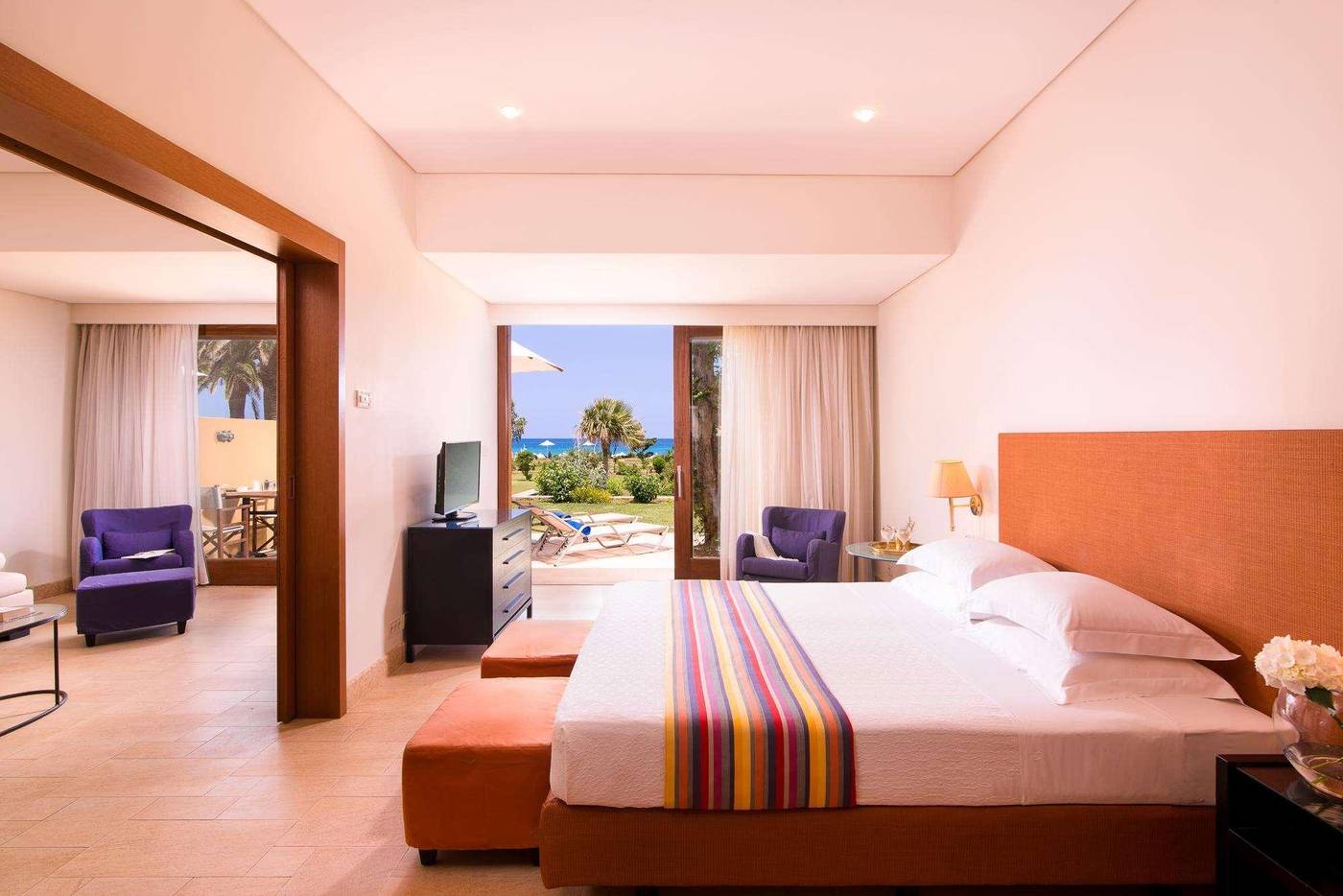 Kernos-Beach-Room-24