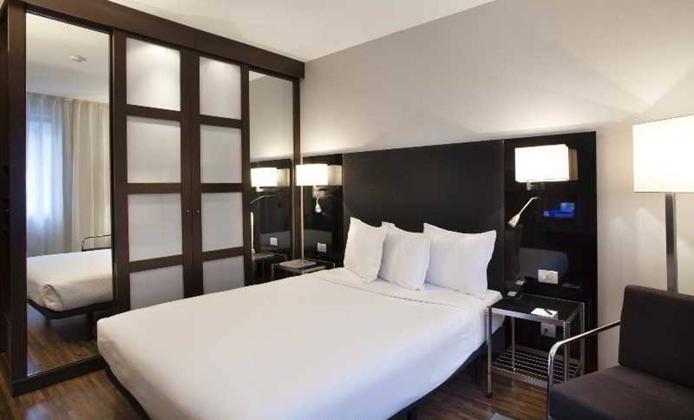 AC-Madrid-Feria-Room-43
