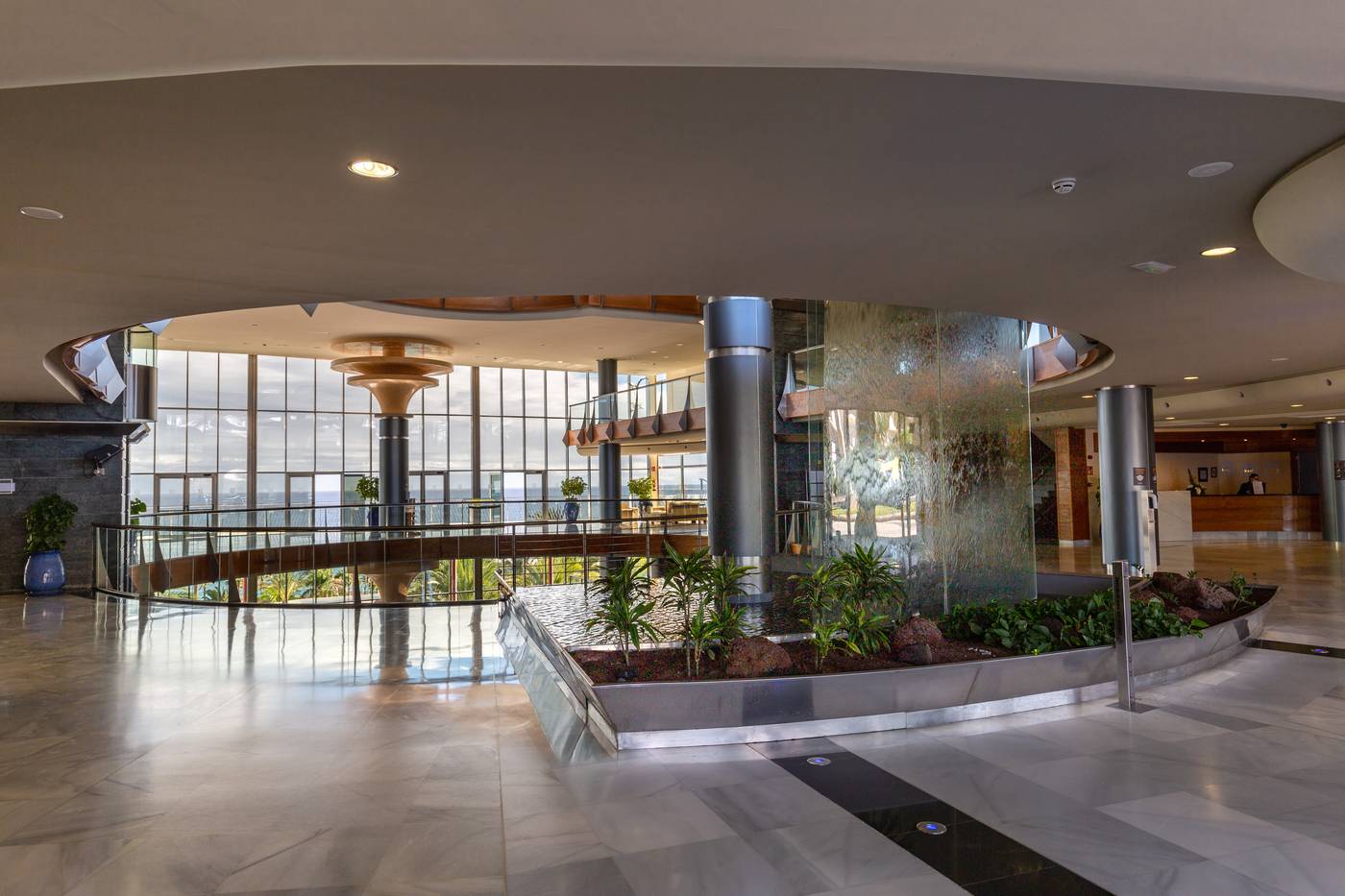 Hotel-R2-Pajara-Beach-Lobby-22