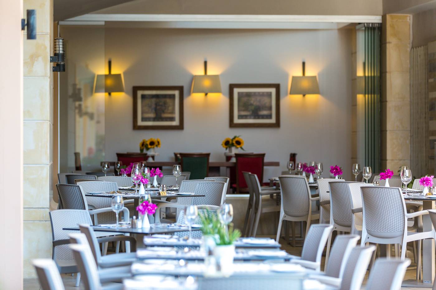 Hotel-Ideon-Restaurant-41