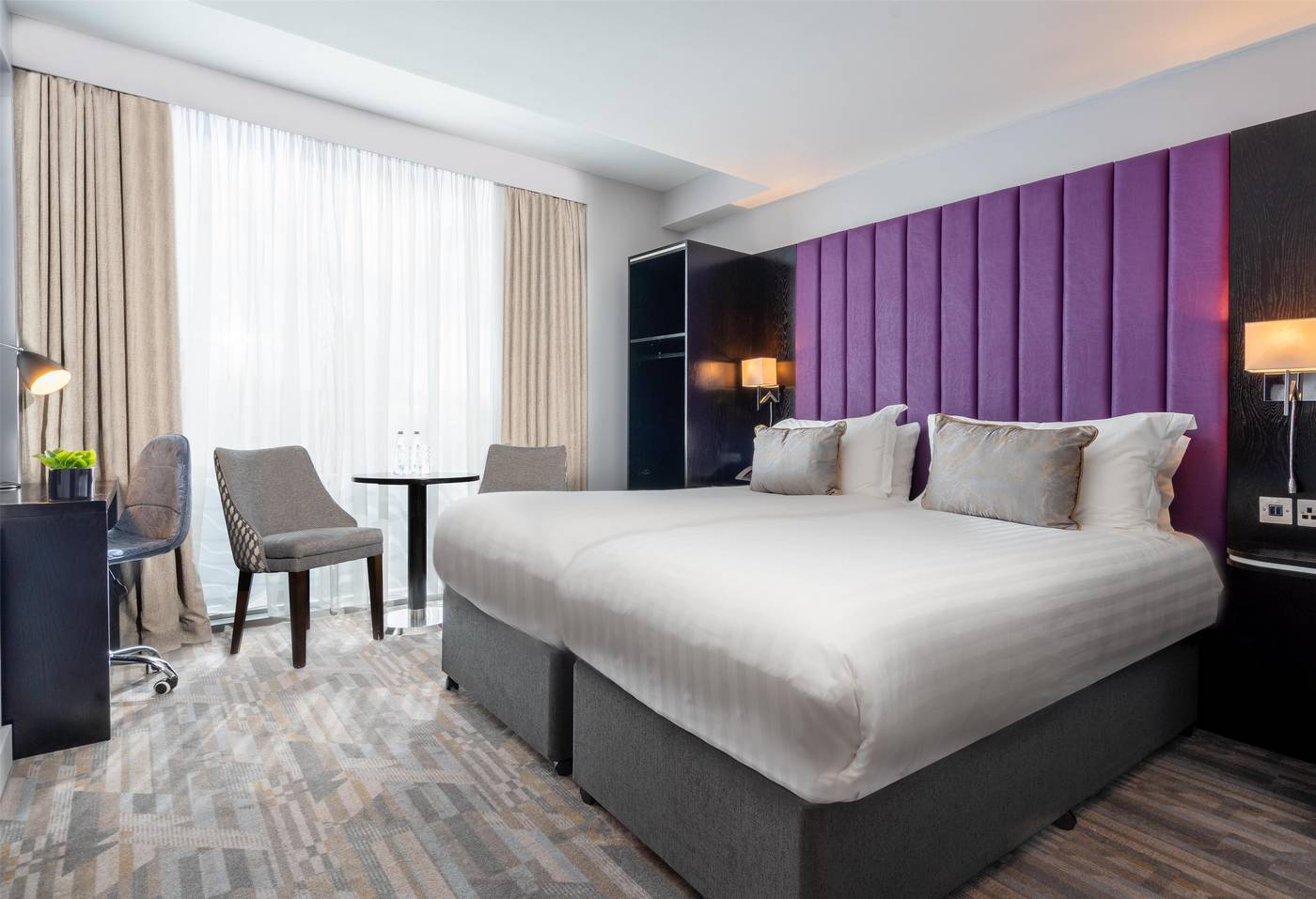 Trinity-City-Hotel-Room-22