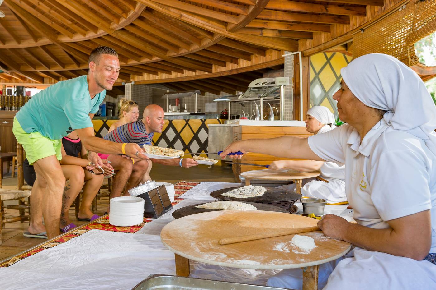 Royal-Dragon-Hotel-Restaurant-54