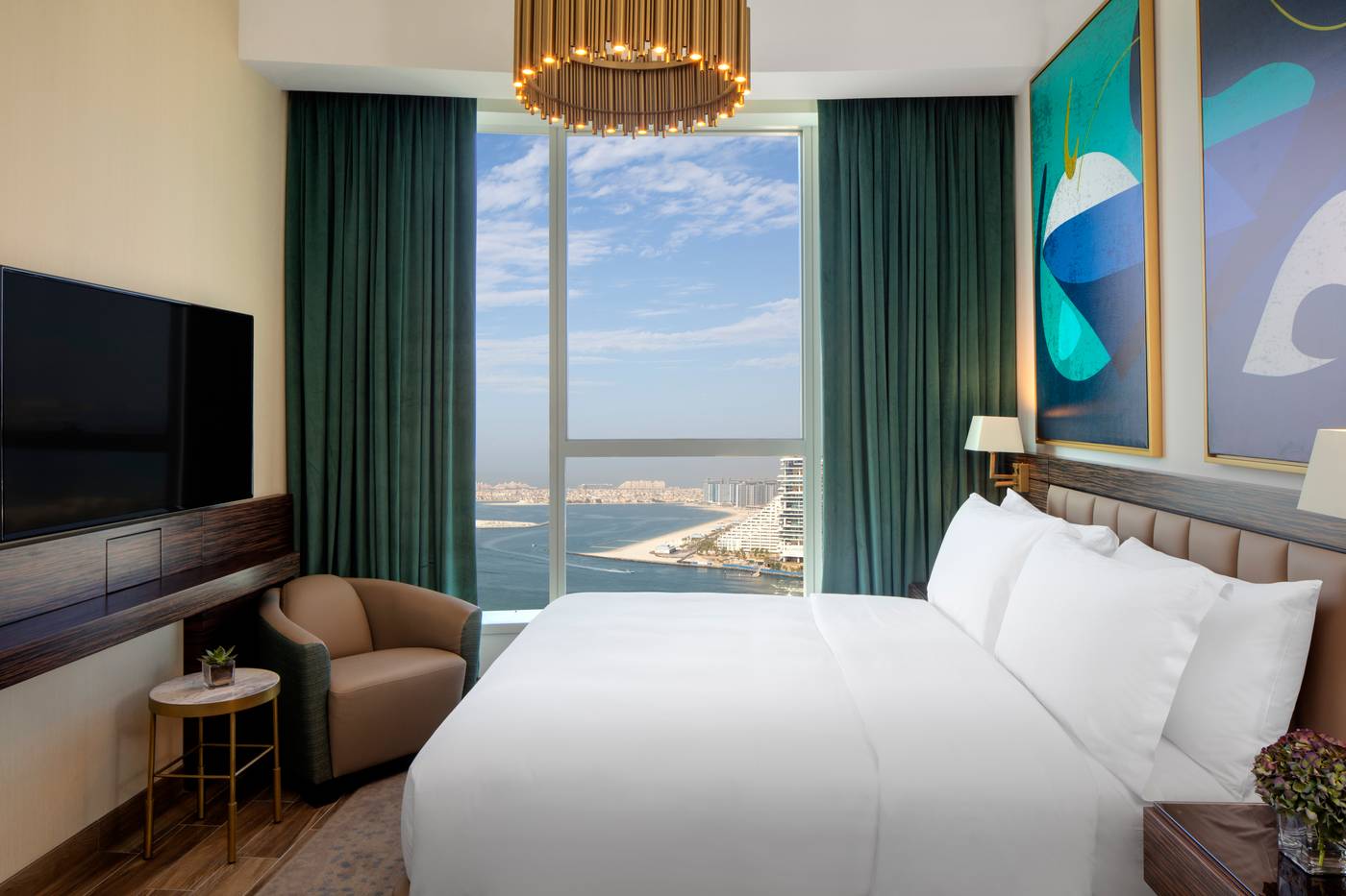 Avani-Plus-Palm-View-Dubai-Hotel-and-Suites-Room-9