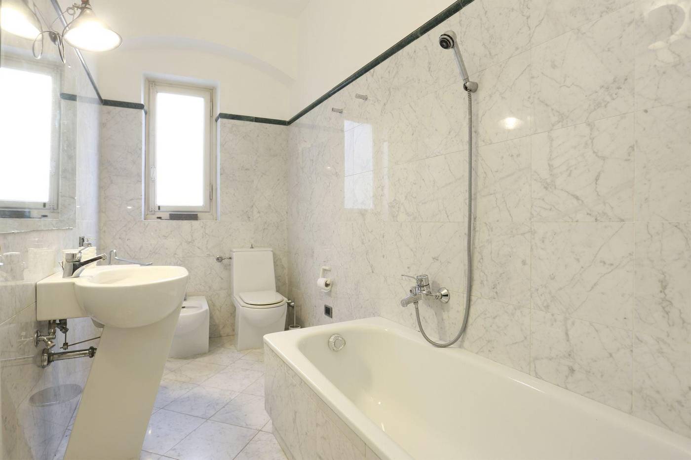 B-B-Pergola-House-Room-20