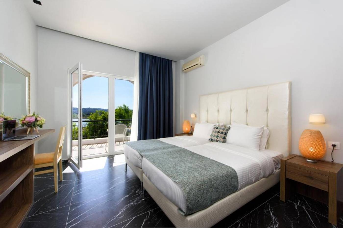 The-Royal-Grand-Hotel-Room-37