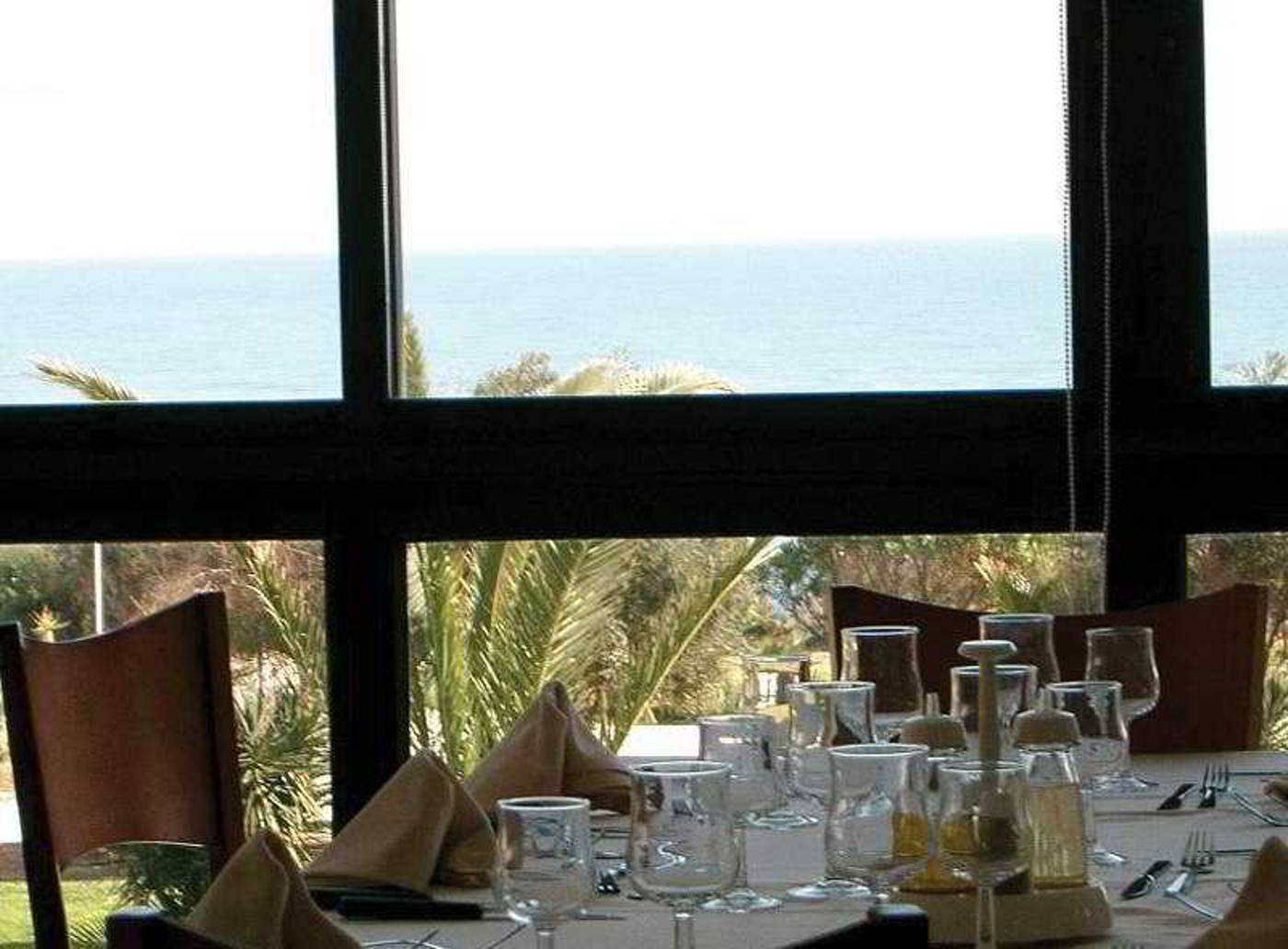 Hotel-Playas-De-Torrevieja-Restaurant-40