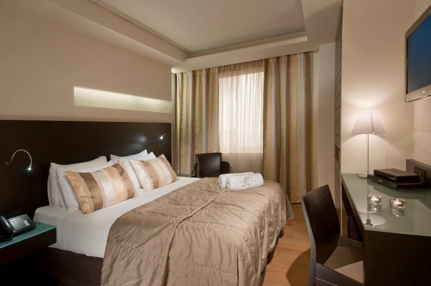 O-B-Athens-Boutique-Hotel-Room-17