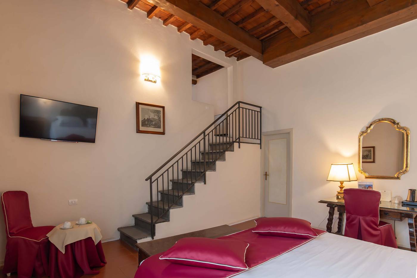 Machiavelli-Palace-Room-53