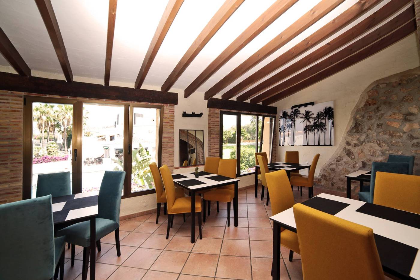Bellavista-Residential-Restaurant-50