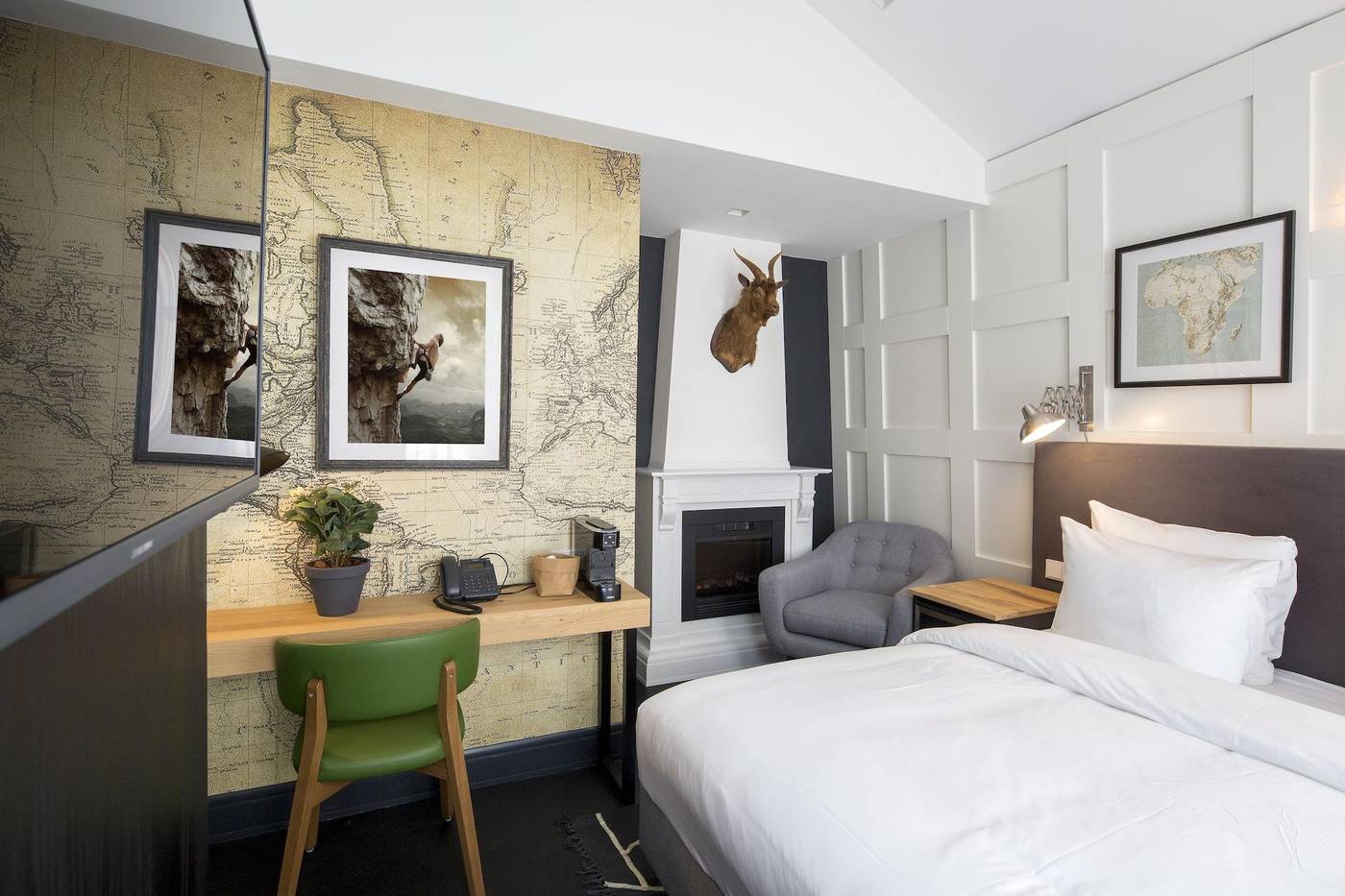 The-Highland-House-Room-5