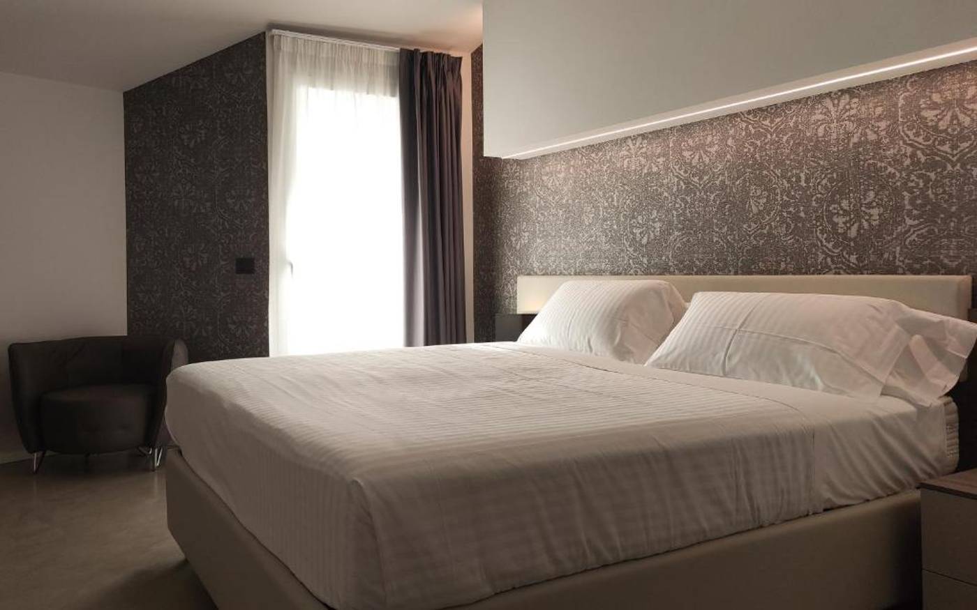 Grand-Hotel-Faraglioni-Room-11