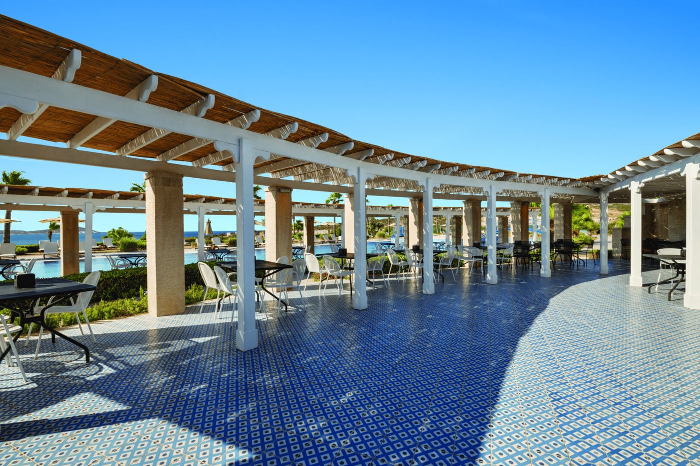 Dolce by Wyndham Cesme Alacati - Snack Bar - 1592573.png