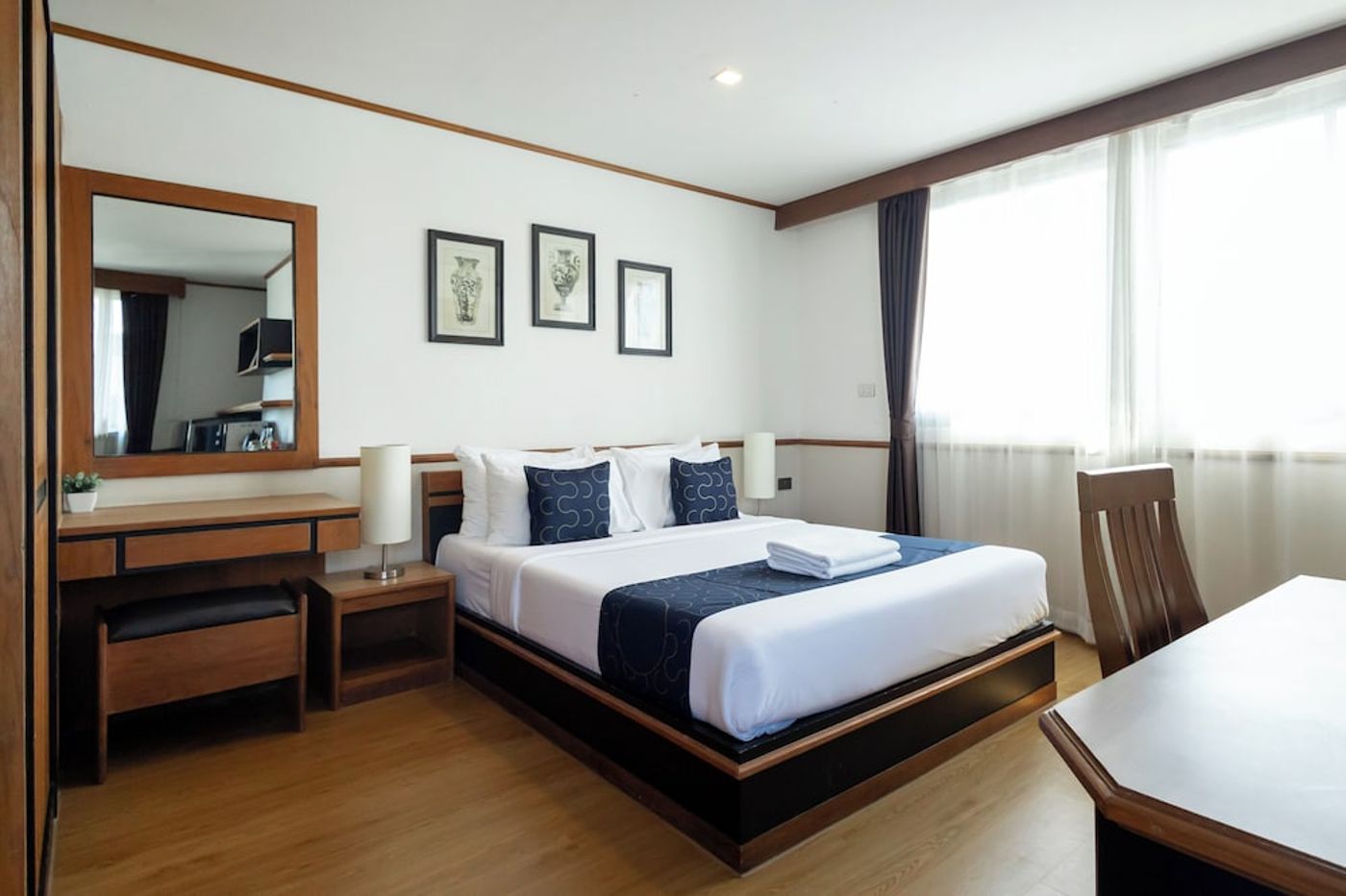 expedia-3164082-28