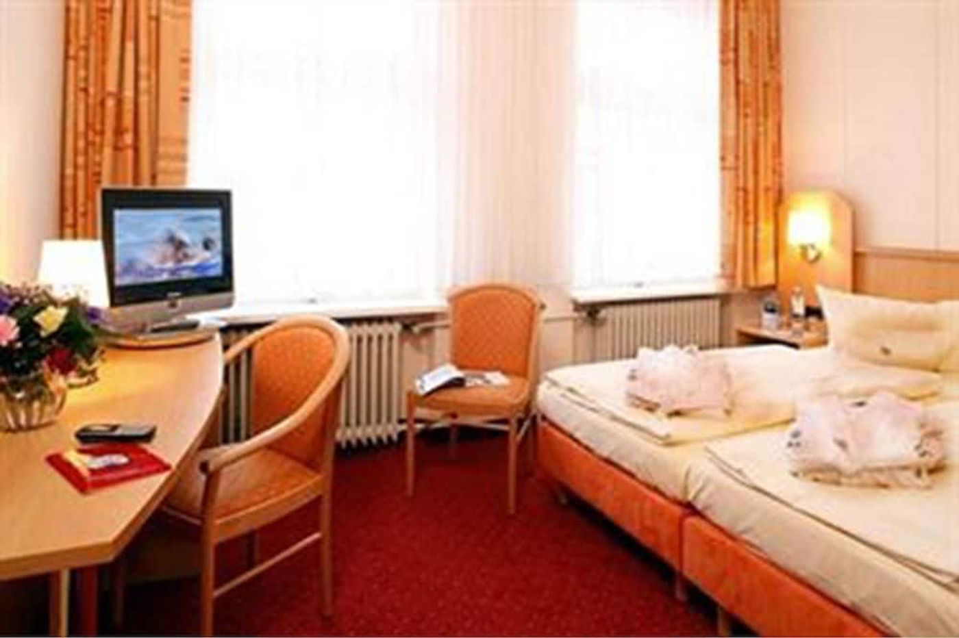 expedia-3163423-16