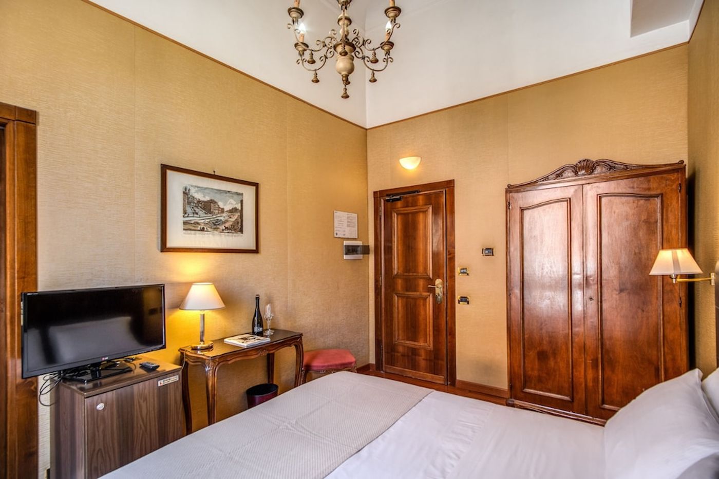expedia-3163293-25