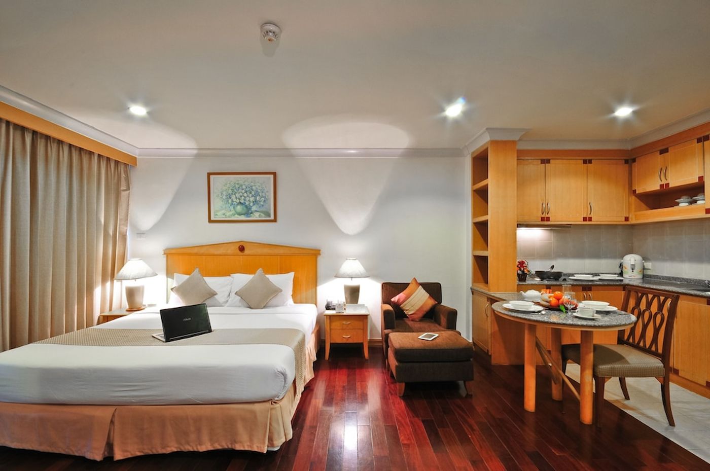 expedia-3166255-12