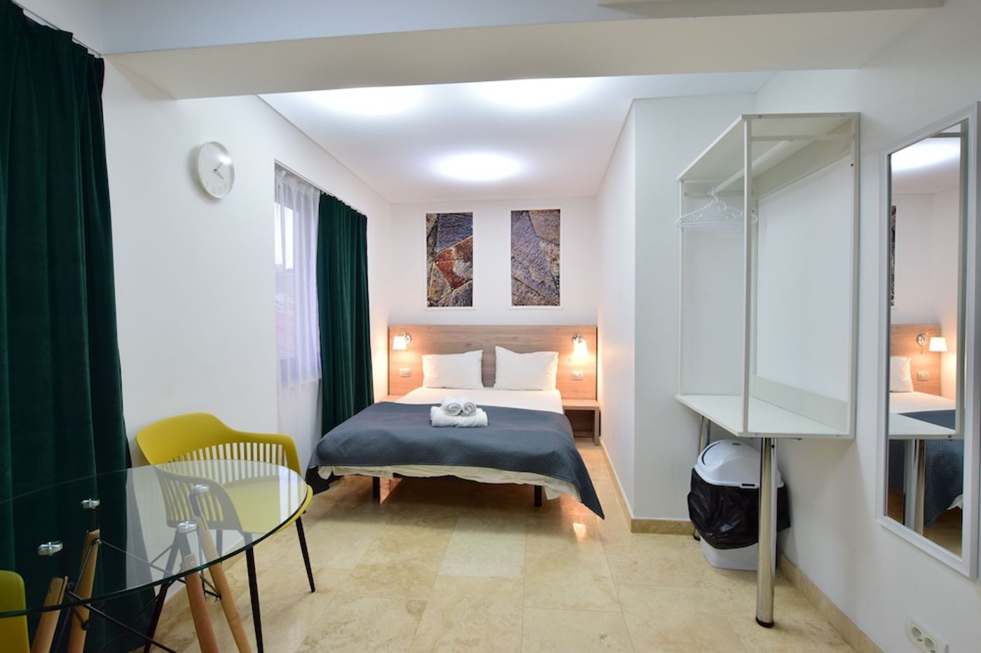 expedia-3160440-12