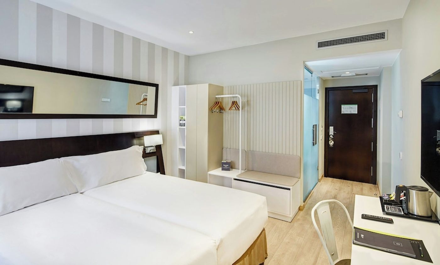 expedia-3159860-27