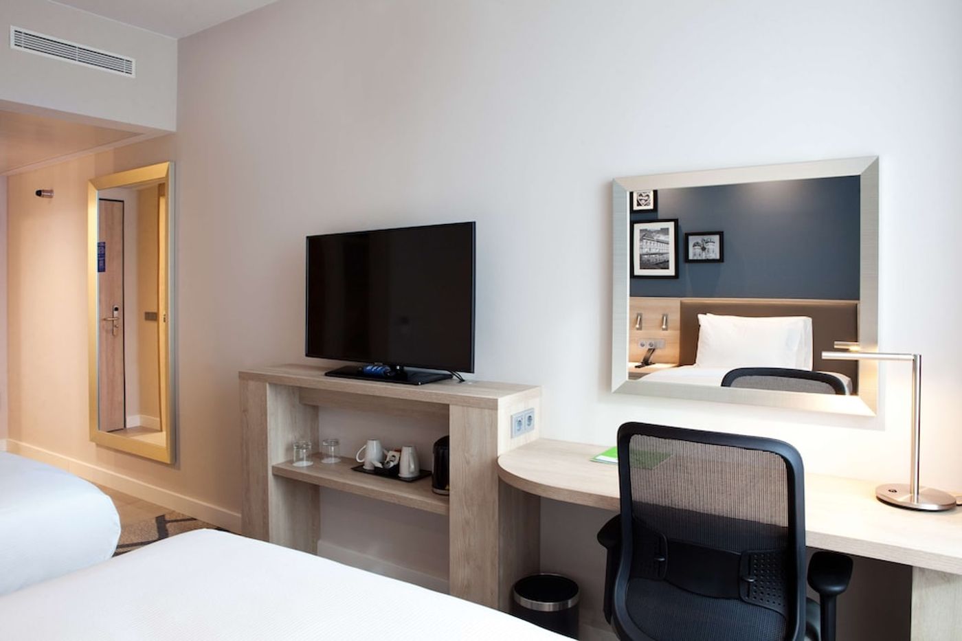 expedia-3156550-25