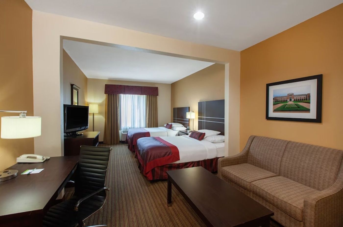 expedia-3166254-6