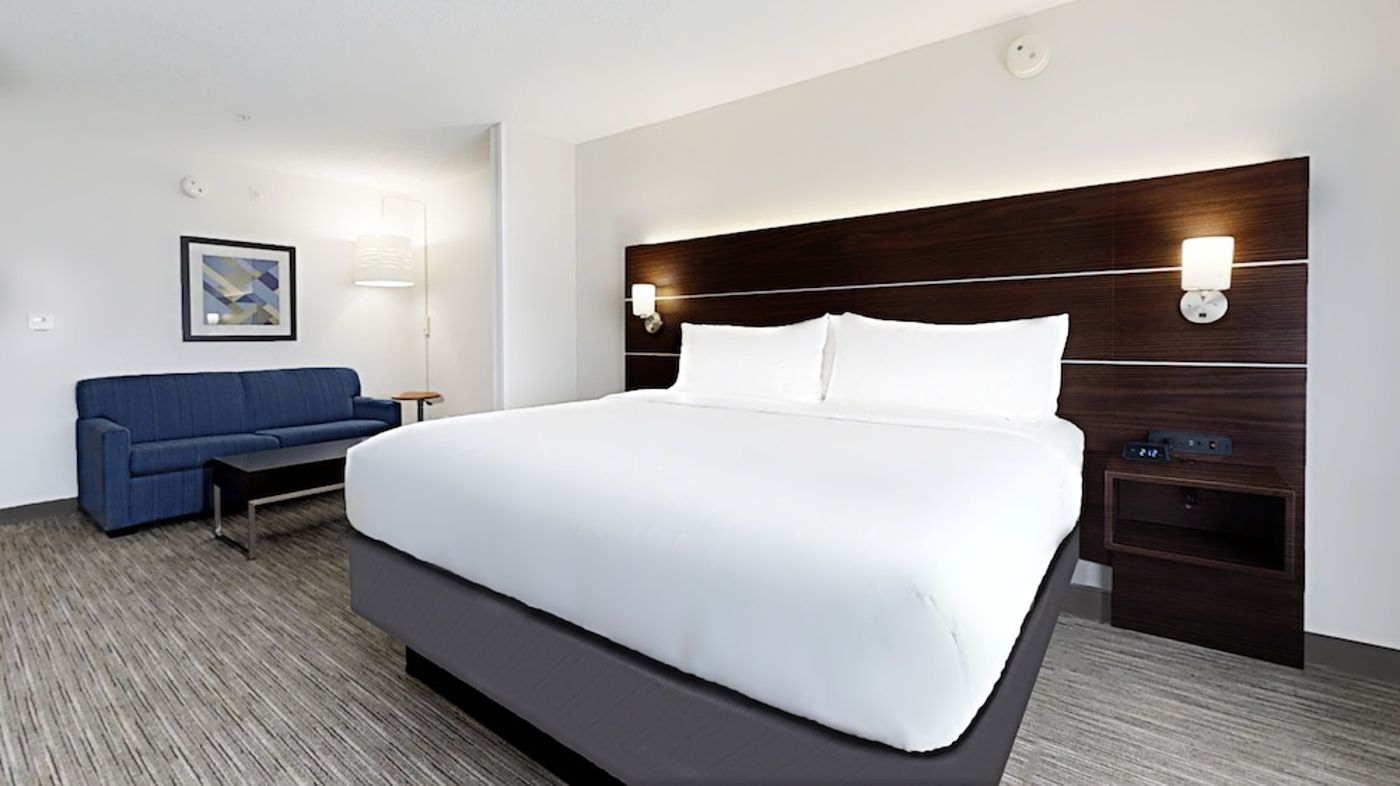 expedia-3165945-9