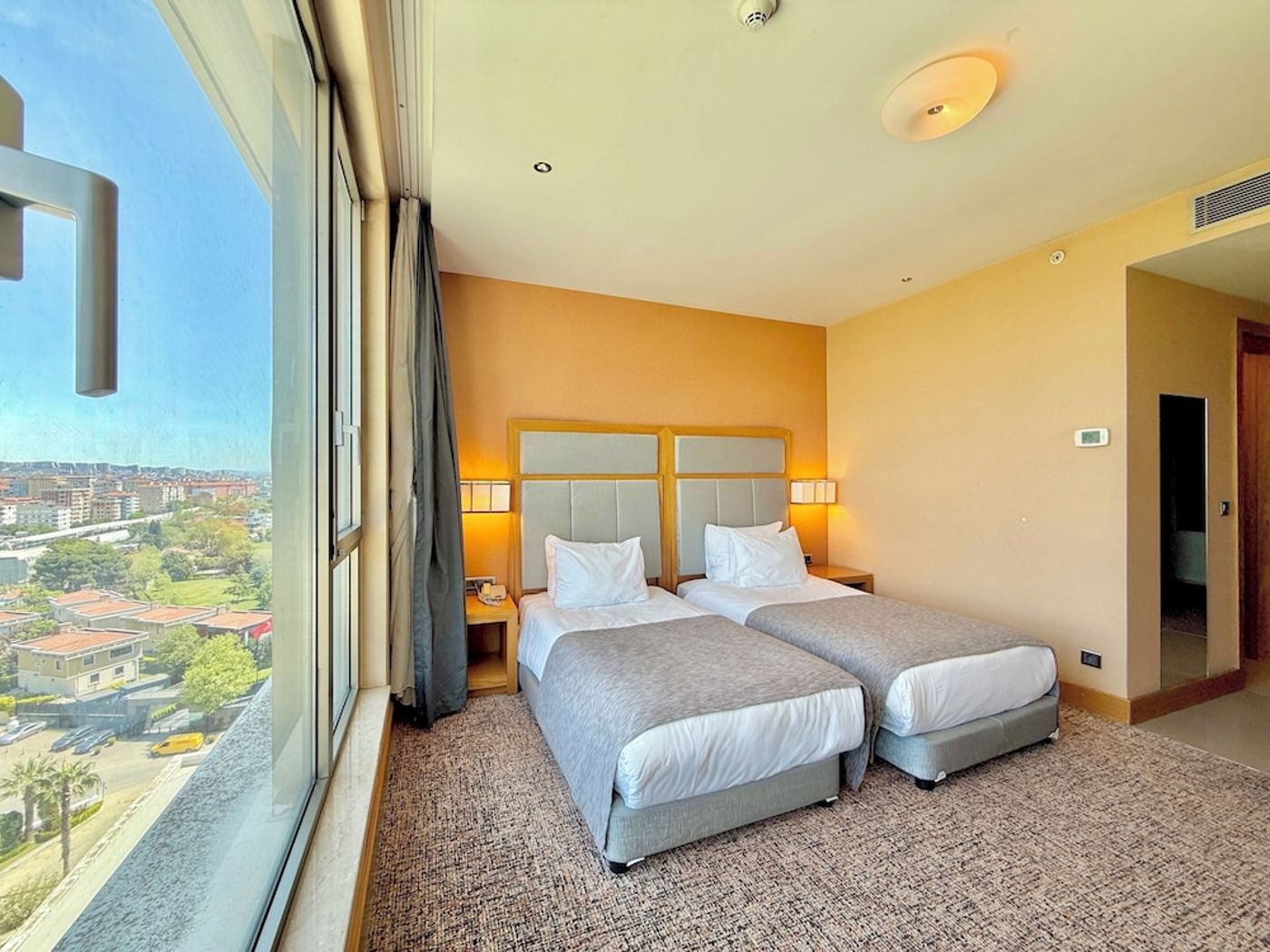 expedia-3159503-16