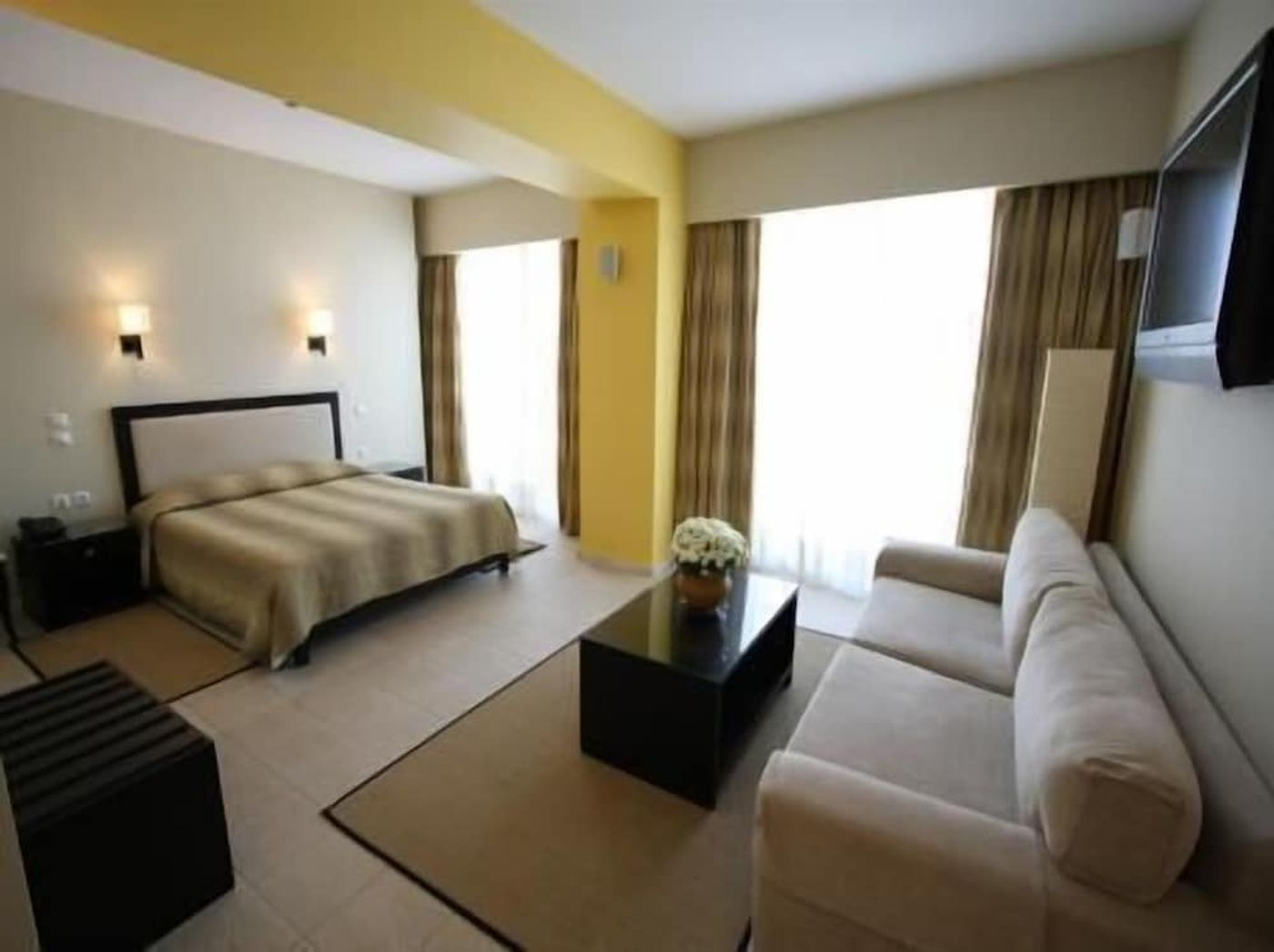 expedia-3163282-20
