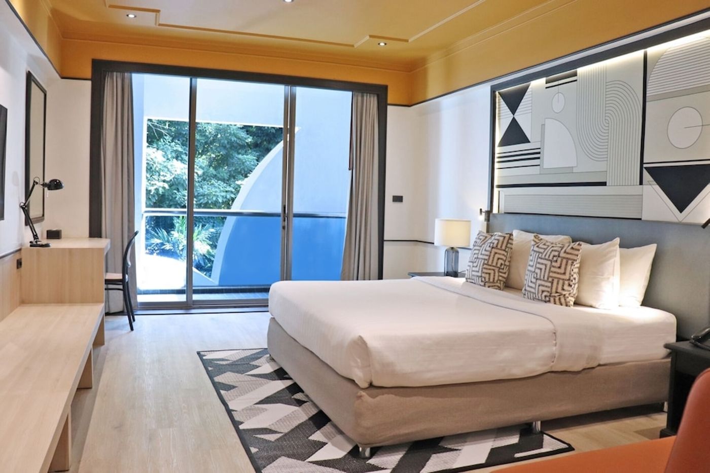 expedia-3158139-6