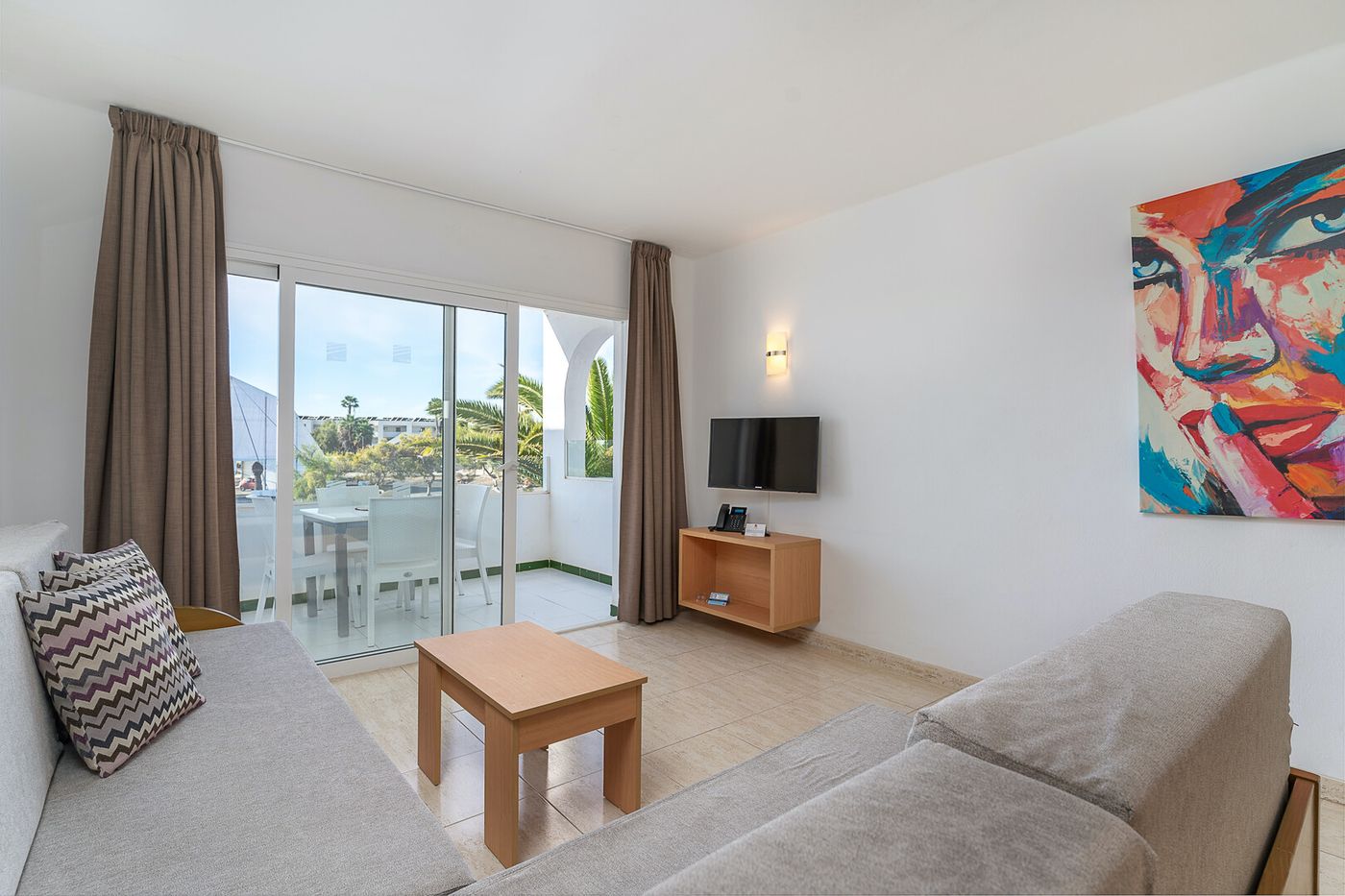 30.03.26 Hotel Siroco & Serenity