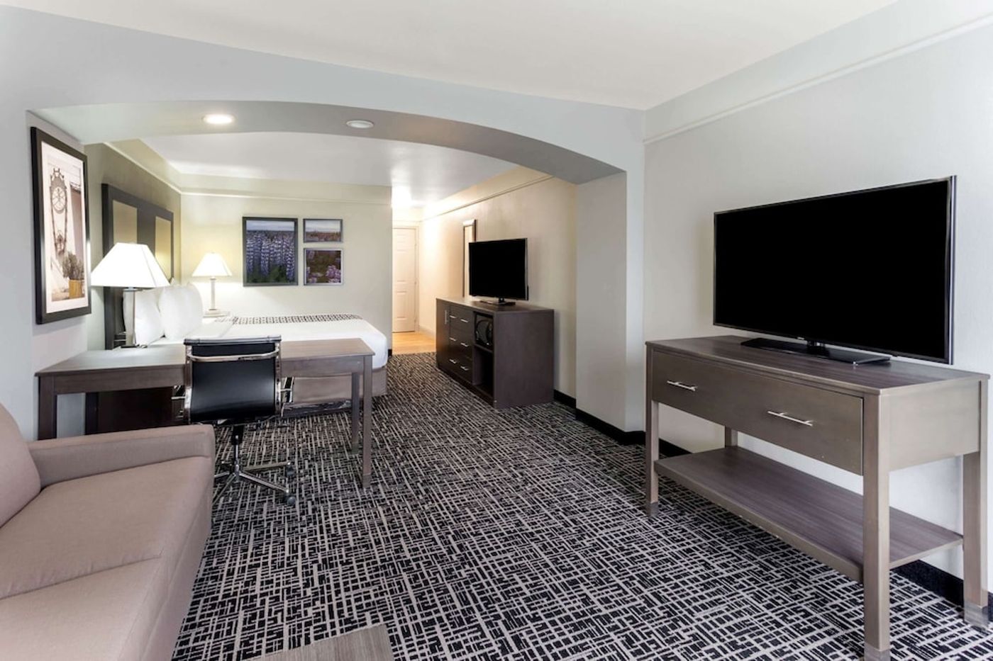 expedia-3166243-17