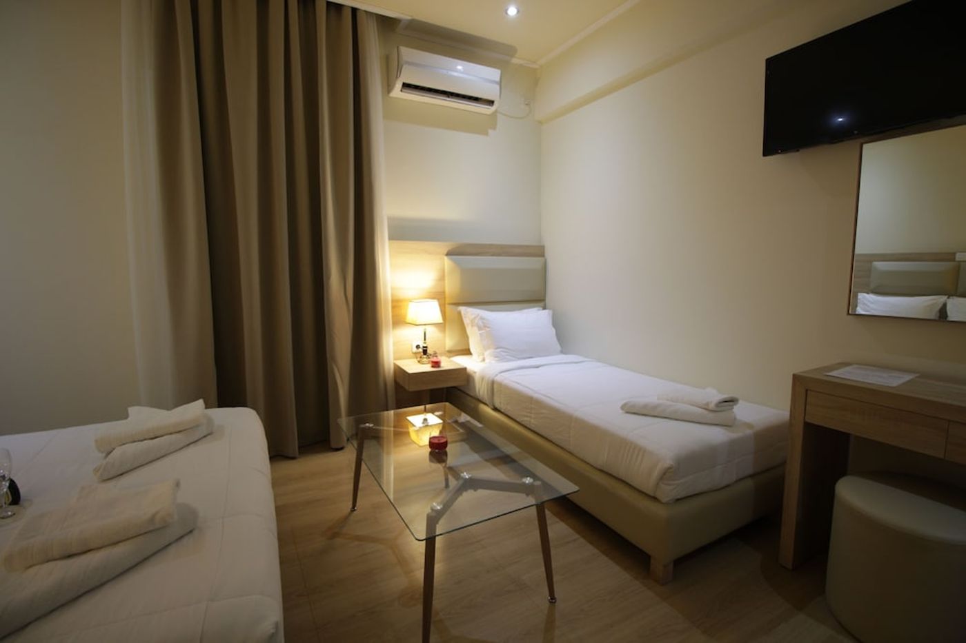 expedia-3165272-8
