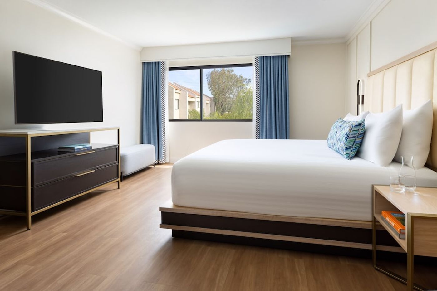 expedia-3158878-28