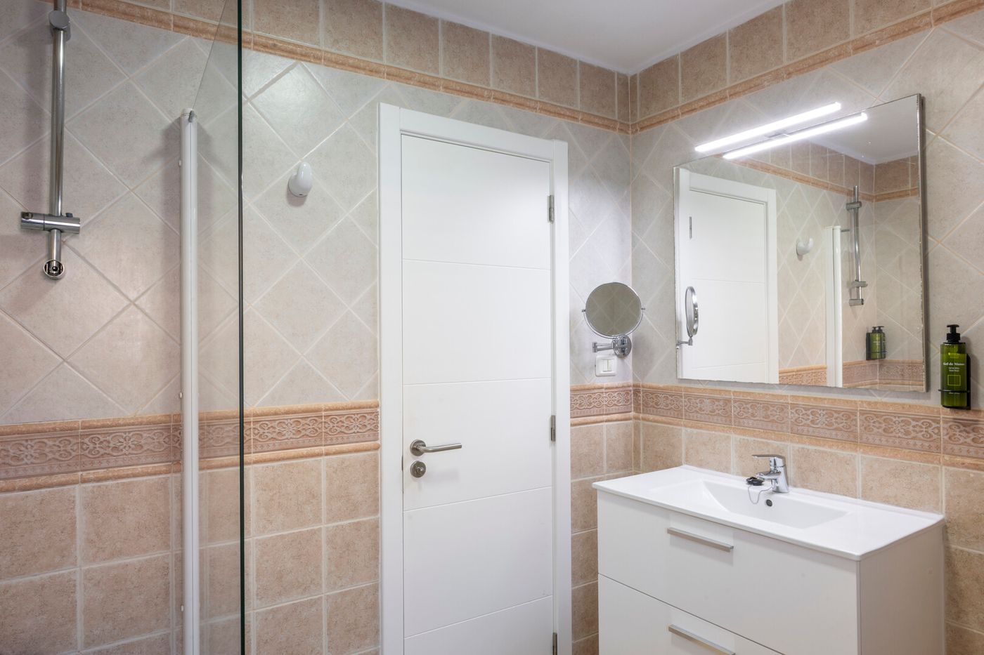 10.02.26 ONA Los Claveles