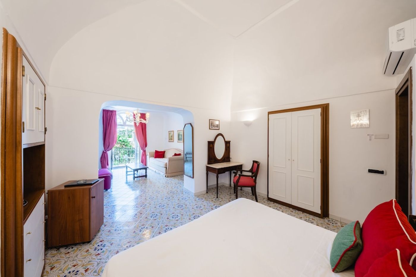 expedia-3166413-1